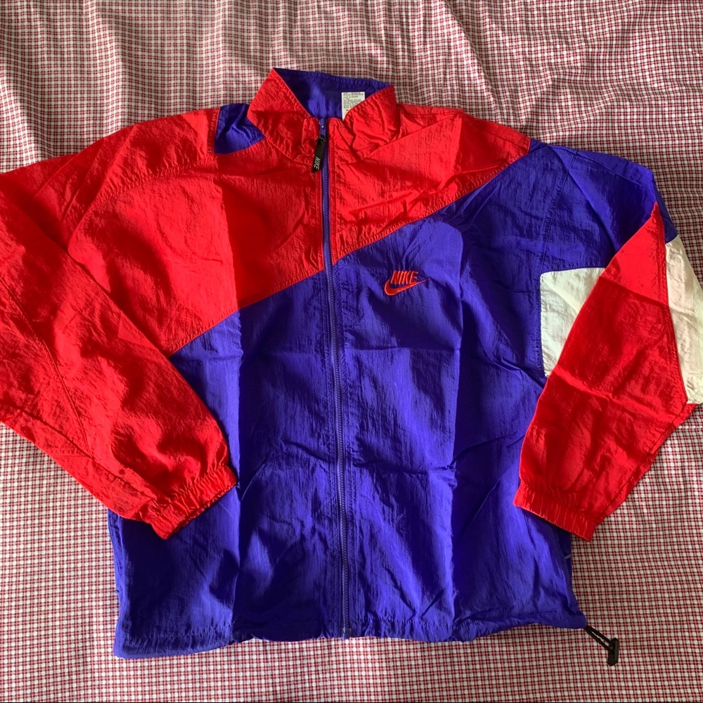 Used Vintage Men’s windbreaker Size M